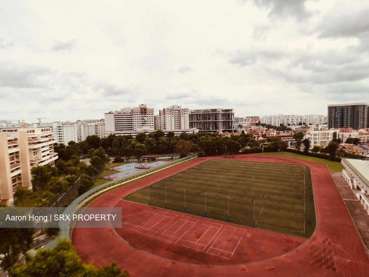 Blk 705 Hougang Avenue 2 (Hougang), HDB Executive #194808072